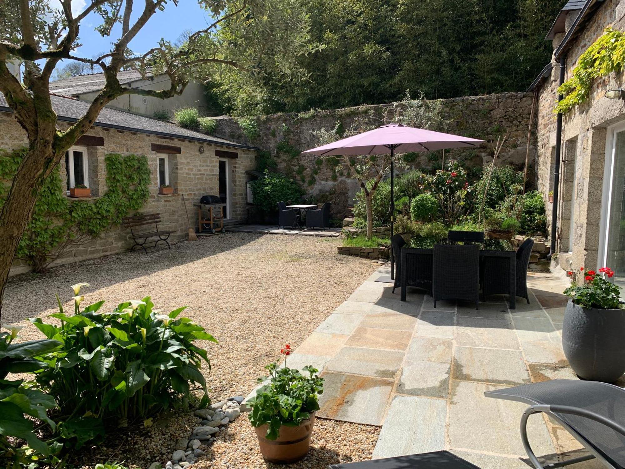 La Petite Cour Villa Pont-Aven Exterior foto